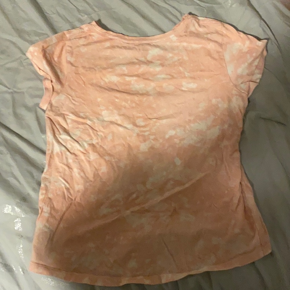 Pink white marble top